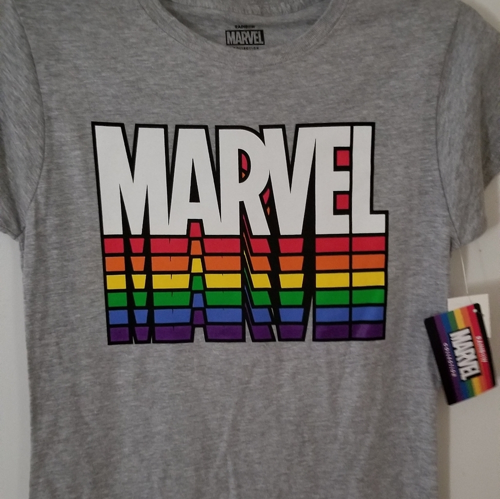 Marvel Rainbow Collection T Shirt Pride Kids Size Medium